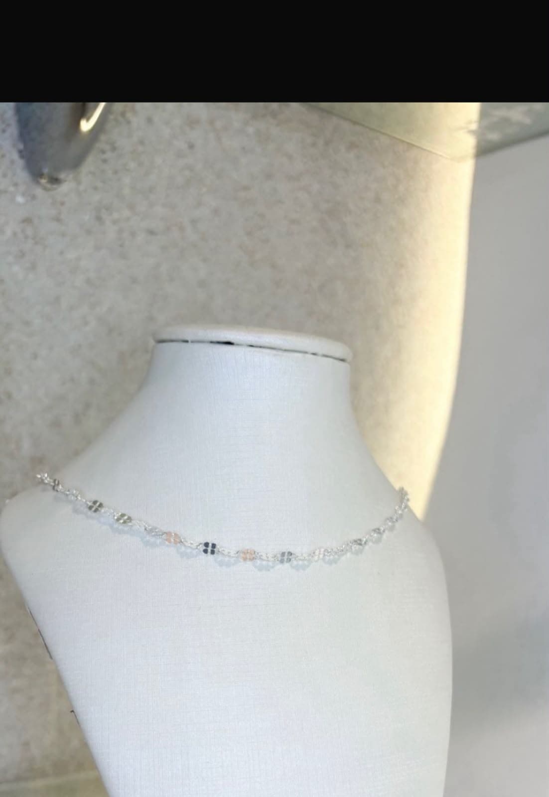 Chocker trevo