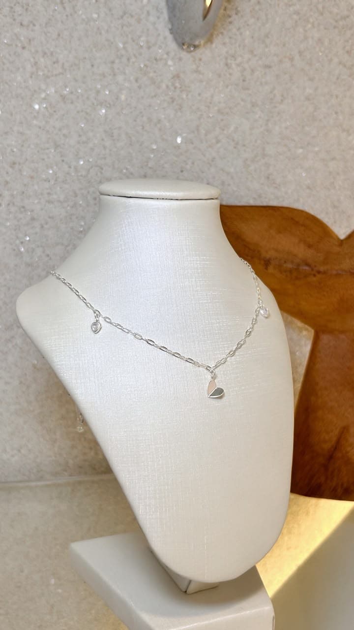 Chocker coração ponto de luz